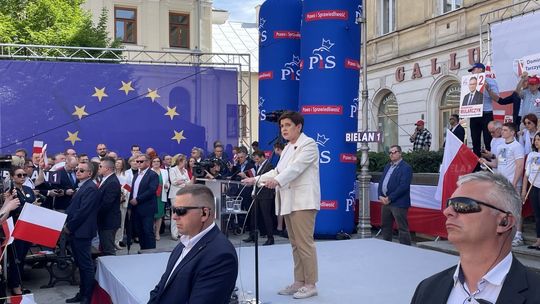 PKW podało wyniki. Kim są europosłowie z okręgu numer 10?