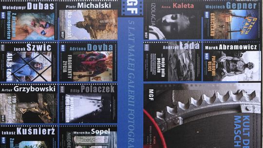 "Plakat fotograficzny". Prace Marka Mikruta w Wojewódzkim Domu Kultury w Kielcach