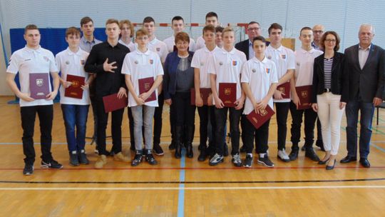 Pływacy i waterpoliści docenieni