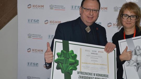 Po tytule Nauczyciel Roku 2009 teraz splendor  Zawodowca Roku 2022