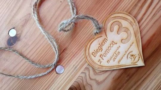 Pobiegli z pomocą dla Mai, Bartusia i Emilki 