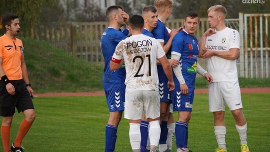 Pogoń trenuje w dziesięciu