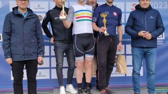 Policjanci otrzymali zaszczytny tytuł w zawodach sportowych