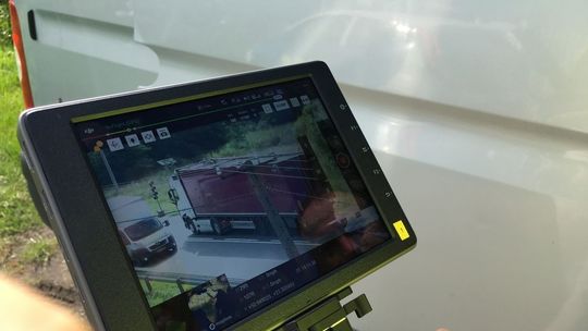 Policyjny dron nad DK 9 