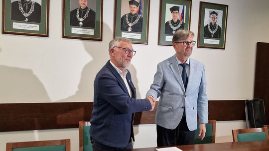 Politechnika Świętokrzyska i GEOPRZEM zacieśniają współpracę