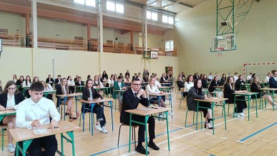 "Polski był łatwy" - komentarze po pierwszym dniu matur 2025