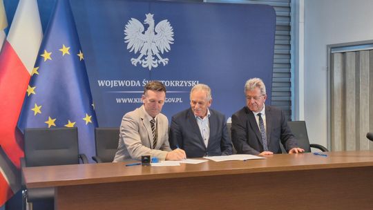 Ponad 2,7 mln zł na remonty dróg po ulewnych deszczach. Pieniądze trafią do sześciu samorządów