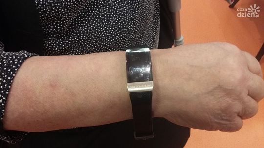 Ponad 600 opasek medycznych trafi do mieszkańców powiatu ostrowieckiego 