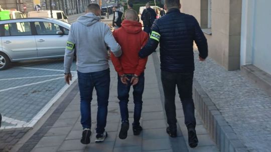 Pościel nie uchroniła przed aresztowaniem 