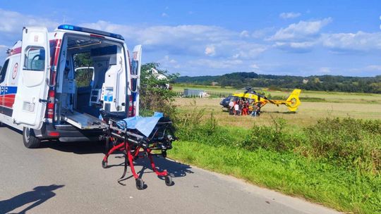 Potrącony 13-letni rowerzysta! Chłopca zabrało lotnicze pogotowie 