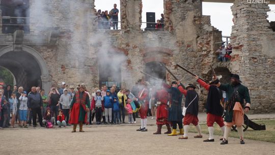 Potyczki rycerskie i warzenie żuru