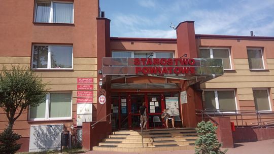 Powiat ostrowiecki z listą do programu Polski Ład