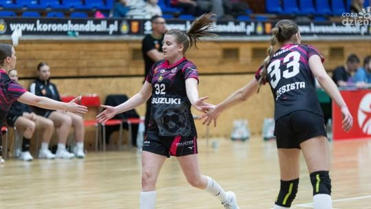 Powrót na zwycięską ścieżkę w hali przy Krakowskiej. Suzuki Korona Handball Kielce – EISBERG Dziewiątka Legnica 35:30