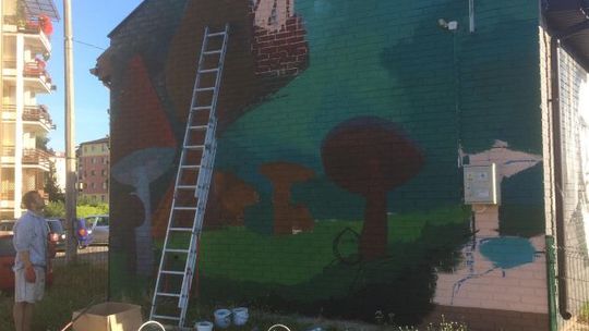 Powstaje totalnie bajkowy mural