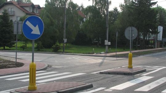 Powstanie rondo na DK73 w Stopnicy. Podpisano umowę na budowę