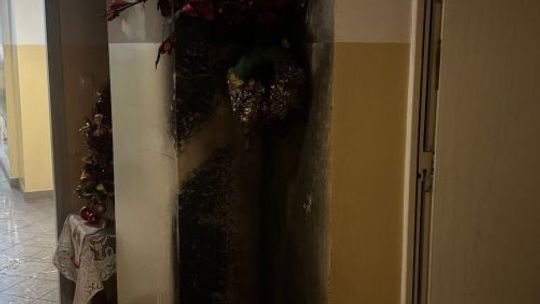 Pożar na ul. Samsonowicza w Ostrowcu Pożar na ul. Samsonowicza w Ostrowcu