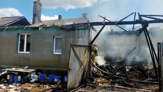 Pożar w gminie Kunów. Jedna osoba ranna 