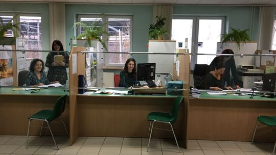 Pracownicy PUP w Ostrowcu Św. z resortowym wyróżnieniem Pracownicy PUP w Ostrowcu Św. z resortowym wyróżnieniem