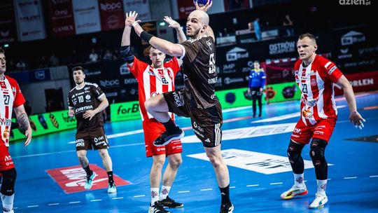 Problemy były, ale pierwszy krok w stronę finału wykonany! Rebud KPR Ostrovia Ostrów Wielkopolski 26:34 Industria Kielce