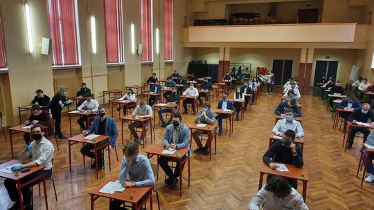Próbne matury na start. Dziś pierwszy dzień egzaminów