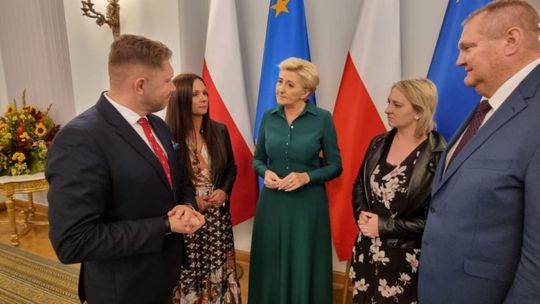 Program senioralny Ożarowa doceniony przez Pierwszą Damę 