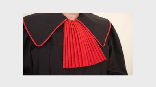 Prokuratura nadal chce aresztu dla prezydenta Ostrowca