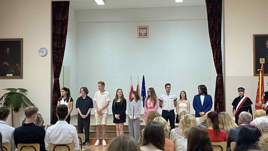 Przed ostatnią klasą. Licealiści szykują się do matury i wybierają przyszłość