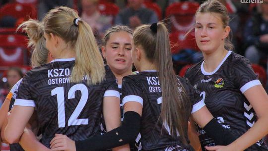 Przegrana środa siatkarek KSZO SMS