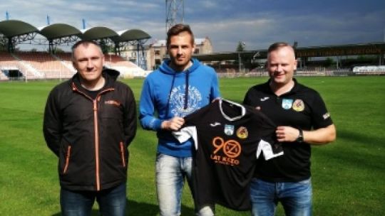 Przegrana w pierwszym sparingu i nowy bramkarz w KSZO