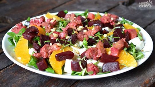 Przepisy na jesienne dania z dyni i buraka 