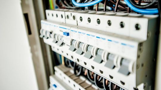 Przerwy w dostawie energii elektrycznej w Kielcach i okolicy