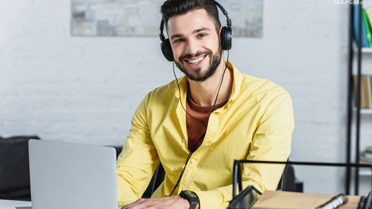 Przewodnik po Szkoleniach E-Learningowych: Przyszłość Edukacji