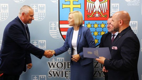 
Przyznano pieniądze na rekreację i integrację osób niepełnosprawnych.
