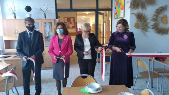 Publiczna Szkoła Podstawowa w Brzóstowej ma nową stołówkę