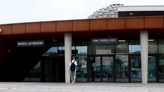Punkt Promocji Kielc na kieleckim dworcu