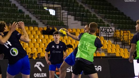 PZS Chęciny Mistrzem Małej Ligi Piłki Ręcznej 2024/2025 (Zdjęcia)