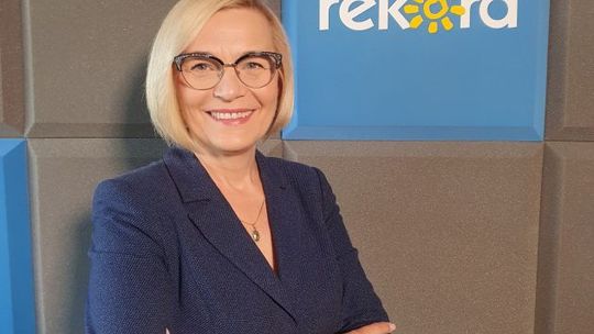 R. Janik: Są ogromne środki dla mieszkańców województwa, trzeba nagłośnić temat