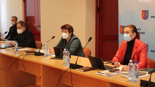 Radni powiatu ostrowieckiego znają już  założenia tegorocznego budżetu 