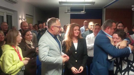 Radosny wieczór wyborczy Koalicji Obywatelskiej w Kielcach