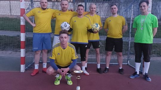 Raj / Pizzeria Dębowa zwycięzcą 14 Turnieju Konstytucji 3 Maja