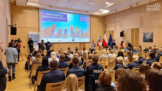 Razem dla dobra dziecka – konferencja o pieczy zastępczej w Kielcach