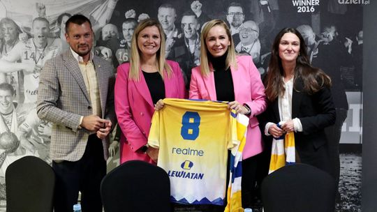 Realme nowym sponsorem Industria Kielce(zdjęcia)