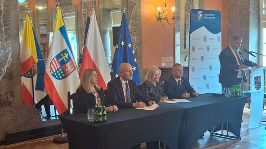 Rekordowe 3 mln zł na drogi dojazdowe do pól. Pierwsze umowy już podpisane