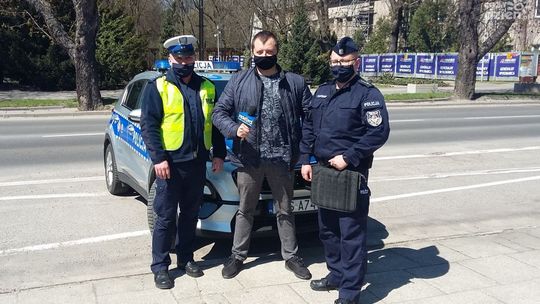 Rekordowe Kulisy Zawodu. Asp. G. Klechowski i mł. asp. Rafał Dobrowolski: Policjant na służbie musi działać pewnie z umiejętnością przewidywania zdarzeń