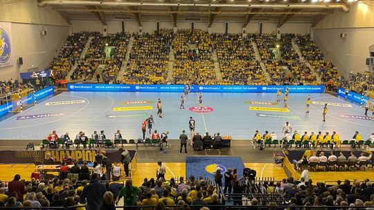 Rekordowe zwycięstwo Łomży Vive Kielce! GA Unia Tarnów z bolesną porażką.