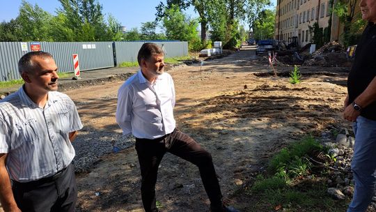 Remont ulicy Kwiatkowskiego na ostrowieckich terenach przemysłowych