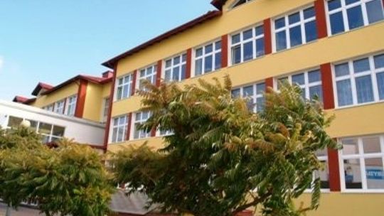 Remonty w ożarowskiej szkole