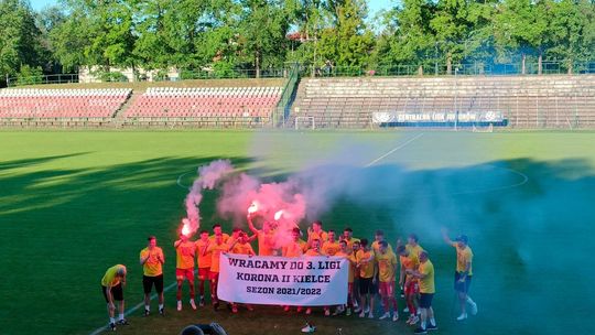 Rezerwy Korony Kielce awansowały do trzeciej ligi! Świetny sezon całego klubu
