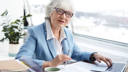 Rośnie liczba pracujących emerytów