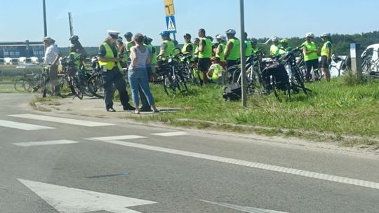 Rowerzystka w trakcie pielgrzymki potrącona w Bilczy przez samochód